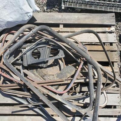 
#6730 â€¢ 1940s GM Window Frames