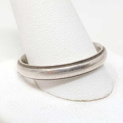 #1002 â€¢ Sterling Silver Band- 5.5g Size approx 15.5