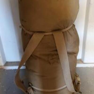 
#5118 â€¢ US Army Sleeping Bag