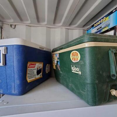
#5006 â€¢ Coleman and Igloo Ice Chest