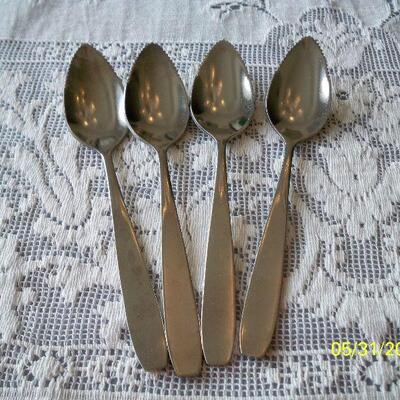Set of 4 Grapefruit Spoons