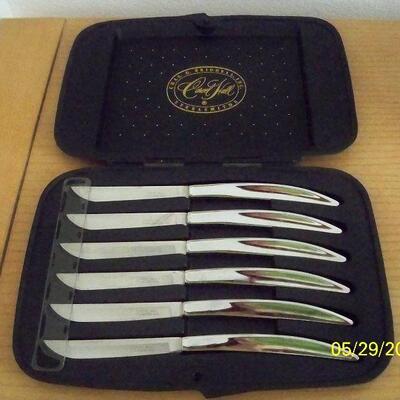 Vintage 6pcs. Carvel Hall Steak Knives in Box