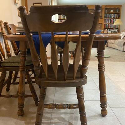 2-Leaf Oak Kitchen Table w/4 Chairs Made in Yugoslavia - $160 - 64"L x 41"W x 30"H + 2 x 12" Leaves