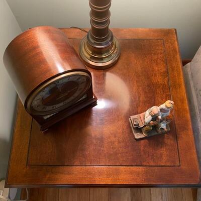 Lane Furniture Side Table - $65 - 23"H x 24"W x 24"D