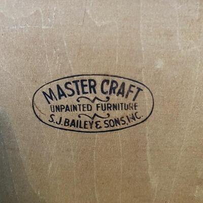 Master Craft S.J Bailey & Sons Inc 9-Drawer Dresser - $80 - 32.5"H x 36"W x 14.5"D