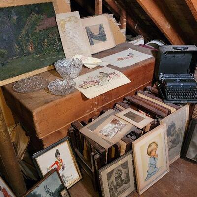 Estate sale photo