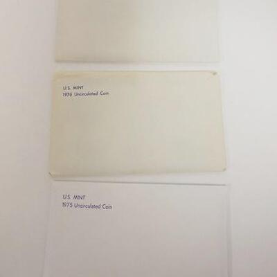 1178	UNITED STATES MINT SETS, 1975,1976,1977 GROUP OF 3 UNCIRCULATED
