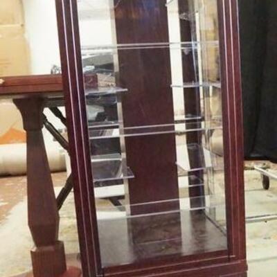 1109	THOMAS PACCONI 1900-2000 CLASSICS DISPLAY CASE FOR MODEL CARS ON STAND & TURNTABLE. APP. 41 IN X 12 IN, 12 IN DEEP. 
