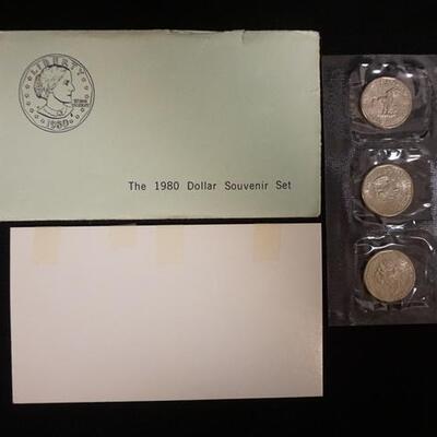 1257	1980 SUSAN B ANTHONY DOLLAR COIN SET
