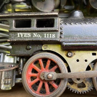Ives Pre-WWII Ives locomotive #1118