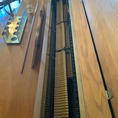 Wurlitzer Spinet Piano w/Bench - $140 - 38"H x 55"W x 24"D