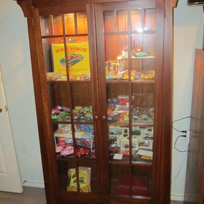 VINTAGE - Matchbox, Hotwheels, Dinky, Tootsie, Auburn, Days Gone By. The oldest dating from the 1960s-1970s   Don't miss this...