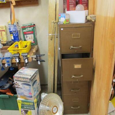 Welcome to TOOL HEAVEN! - If you can't find it, then you probably don't need it. lol   Black & Decker, Bosch, DeWalt,...