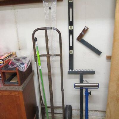 Welcome to TOOL HEAVEN! - If you can't find it, then you probably don't need it. lol   Black & Decker, Bosch, DeWalt,...
