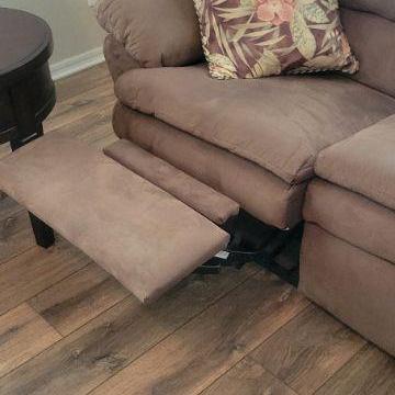 Couch with recliners each end