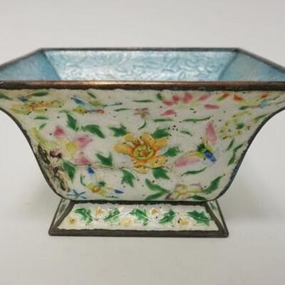 1132	CLOISONNE PLANTER WITH A FLORAL PANEL DESIGN, 5 1/2 IN X 3 1/4 IN
