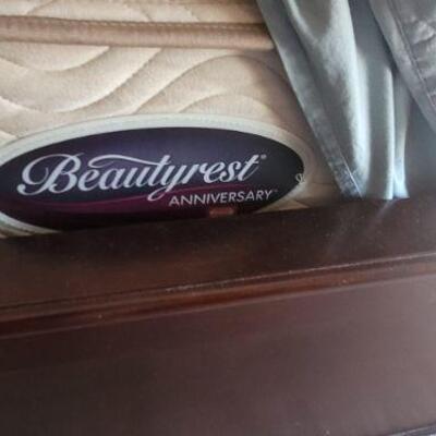 Beautyrest mattress detail