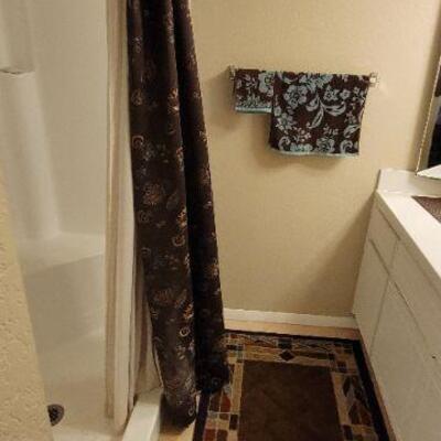 Decorative bat mat and shower curtain