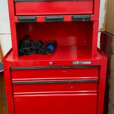 Craftsman rolling tool chest. Great size, many drawers, lid on the top and a cabinet at the bottom. Can store lots of tools. Has some...