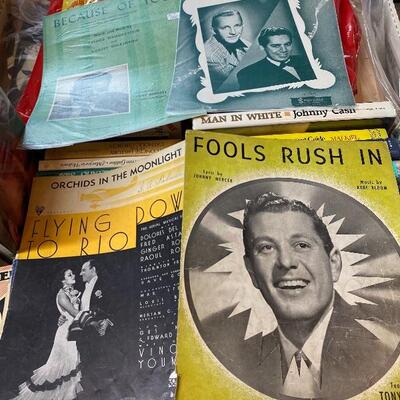 Estate sale photo