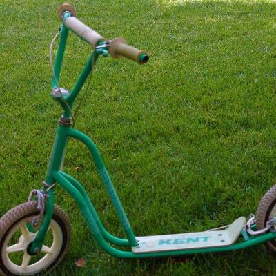 Vintage 1980's Kent Super Scooter.  Go man go.
