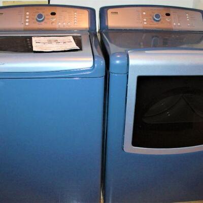 Kenmore Oasis Washer and Dryer set.