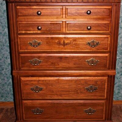 Broyhill Chest of Drawers