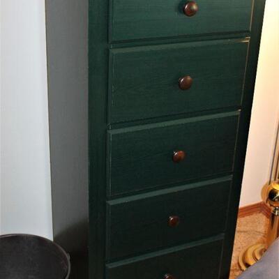 Five drawer farmhouse dresser.