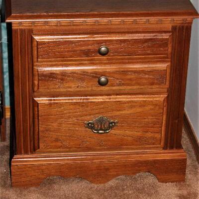 Broyhill Nightstand