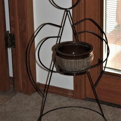 Iron Angel Planter