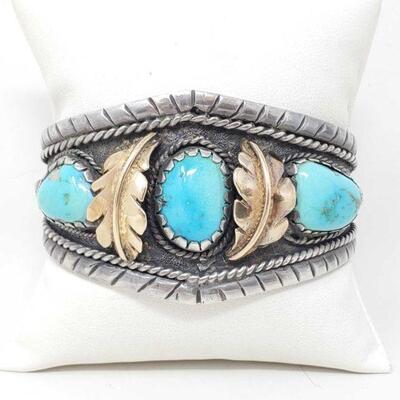 #1498 • Sterling Silver Cuff With 14k Gold And Turquoise Stones, 68.8g
LIVE IN 8d 17h 31min
