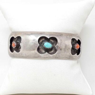 #1550 • Sterling Silver Cuff With Coral And Turquoise Stones, 22.9g
LIVE IN 8d 18h 5min
