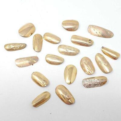 #1175 â€¢ 18 14k Gold Nails, 10g
