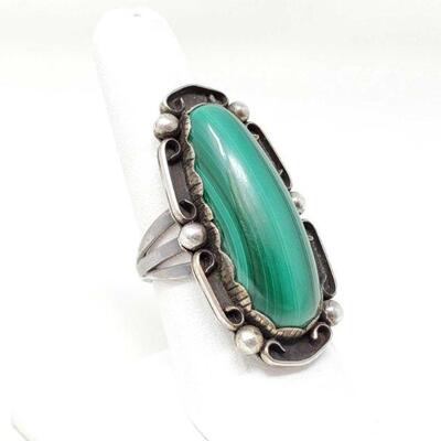 #1534 • Sterling Silver Ring With Malachite Stone, 14.5g