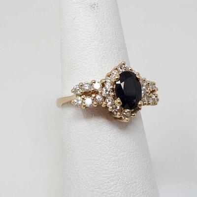 #1126 â€¢ 14k Gold Ring With Jadeite And Diamond, 4g