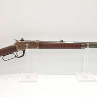 #611 â€¢ Winchester 1892 .32 WCF Rifle. Serial Number: 264657
Barrel Length: 24