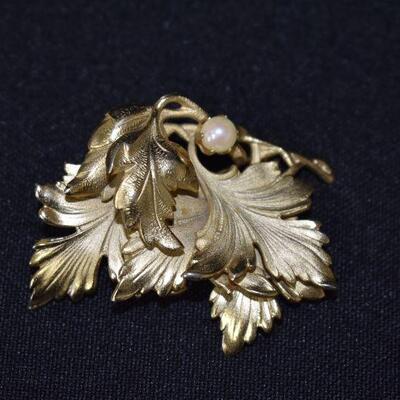 Gold Tone Leaf with Faux Pearl Brooch