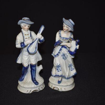 Victorian Man & Woman Playing Musical Instruments