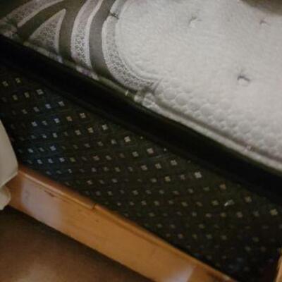 Twin bed mattress detail