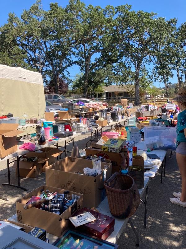 Huge outdoor estate sale