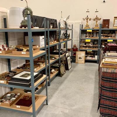 Estate sale photo
