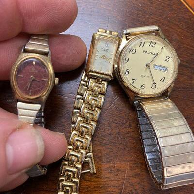 https://www.ebay.com/itm/124776501231	TM9436 Watch Lot Waltham, Lorus, Bulova (Untested)		Buy-It-Now	 $19.99 
