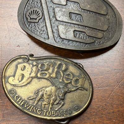 https://www.ebay.com/itm/114855423635	TM9442 Brass Belt Buckles: Big Red Chewing Tobacco, Shell Oil		Buy-It-Now	 $19.99 
