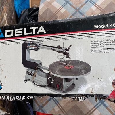 delta NEW 16" scroll saw