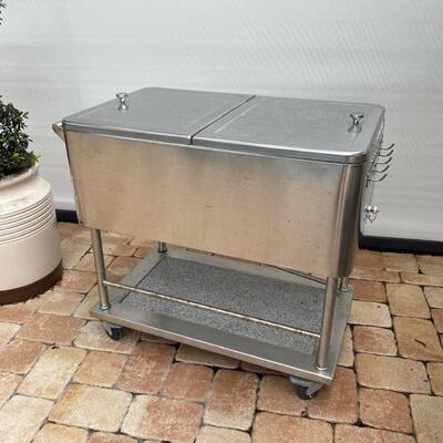 Stainless steel rolling cooler