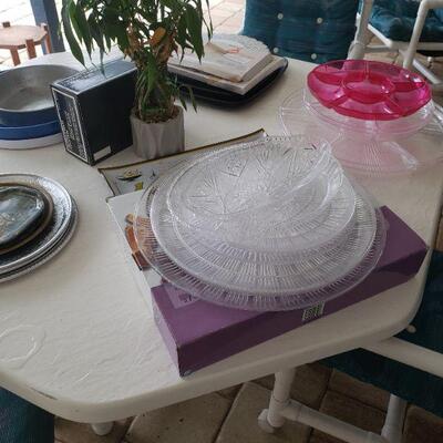plastic serving trays and more