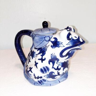 Blue and white teapot