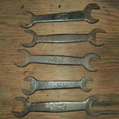#1417 â€¢ 5 Ford Wrenches