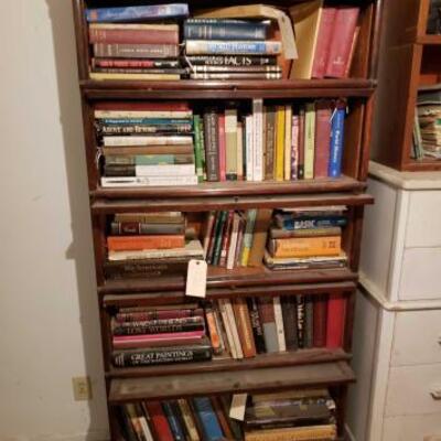 1322	

Vintage Wooden Book Case
Measures Approx: 34