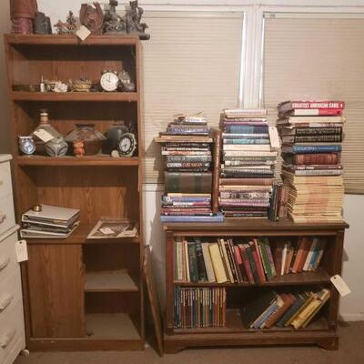 #1334 â€¢ 2 Wooden Book Cases